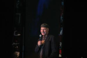 <img300*0:stuff/z/169023/Patrick%2520Stewart%2520vs.%2520Michael%2520Dorn/i1283880616_26.jpg>