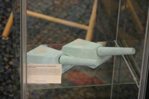<img300*0:stuff/z/169023/Propworx%2520Memorabilia%2520Auction%2520/i1283882091_11.jpg>