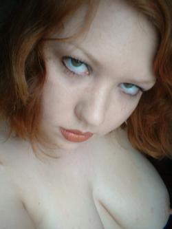 <img250*0:stuff/z/169023/Random%2520Faces/i1256233599_6.jpg>