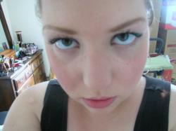 <img250*0:stuff/z/169023/Random%2520Faces/i1256233601_34.jpg>