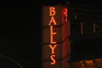 <img200*0:stuff/z/169023/Vegas%2520At%2520Night%2521/i1283277247_22.jpg>