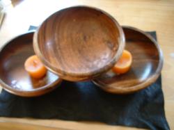 <img250*0:stuff/z/169023/Wooden%2520Bowls/i1255994899_5.jpg>