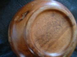 <img250*0:stuff/z/169023/Wooden%2520Bowls/i1255994901_18.jpg>