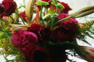 <img300*0:stuff/z/169023/bouquet%2520.1/i1276202926_5.jpg>