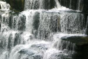 <img300*0:stuff/z/169023/chittenango%2520falls%25202/i1248736495_10.jpg>