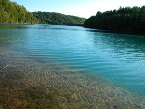<img300*0:stuff/z/169023/green%2520lakes%25202/i1248133277_4.jpg>