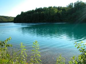 <img300*0:stuff/z/169023/green%2520lakes%25202/i1248133279_15.jpg>