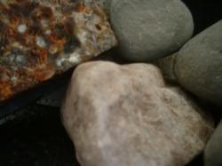 <img250*0:stuff/z/169023/stones%25205/i1255997131_10.jpg>
