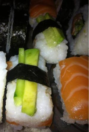 <img300*0:stuff/z/173923/Something%2520tasty%2520this%2520way%2520comes%2520-%2520uploads/i1370195305_4.jpg>