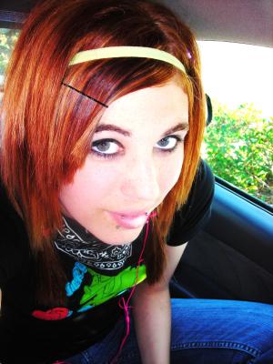 <img300*0:stuff/z/174046/more%2520pictures%2520of%2520Micah%2520and%2520her%2520Krew/i1216415246_1.jpg>
