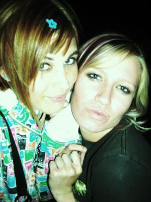 <img300*0:stuff/z/174046/more%2520pictures%2520of%2520Micah%2520and%2520her%2520Krew/i1216415247_7.jpg>
