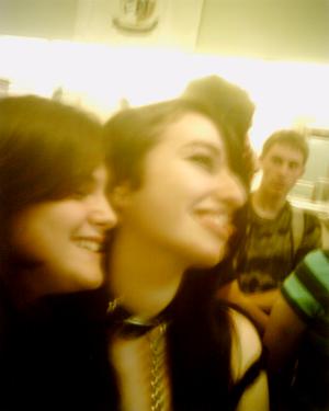 <img300*0:stuff/z/174525/Meg%2527s%2520Buddies/i1192996789_15.jpg>