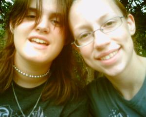 <img300*0:stuff/z/174525/Meg%2527s%2520Buddies/i1192996789_6.jpg>
