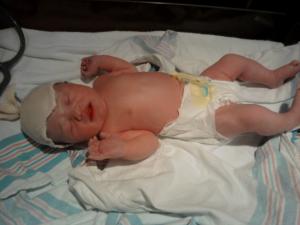 <img300*0:stuff/z/178728/Baby%2520reference/1%20birth%20114.jpg>