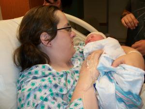 <img300*0:stuff/z/178728/Baby%2520reference/1%20birth%2012.JPG>