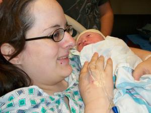 <img300*0:stuff/z/178728/Baby%2520reference/1%20birth%2013.JPG>