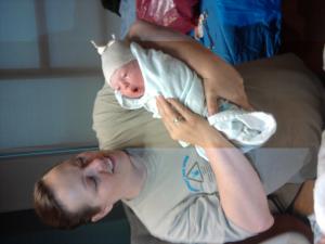 <img300*0:stuff/z/178728/Baby%2520reference/1%20birth%20130.jpg>