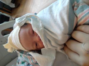 <img300*0:stuff/z/178728/Baby%2520reference/1%20birth%20142.jpg>