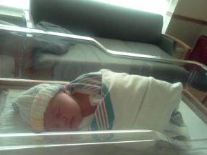 <img300*0:stuff/z/178728/Baby%2520reference/1%20birth%20144.jpg>