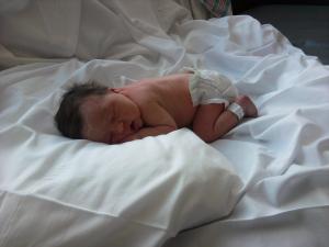 <img300*0:stuff/z/178728/Baby%2520reference/1%20birth%20146.jpg>