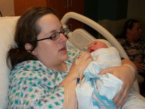 <img300*0:stuff/z/178728/Baby%2520reference/1%20birth%2016.JPG>