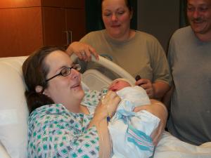 <img300*0:stuff/z/178728/Baby%2520reference/1%20birth%2019.JPG>