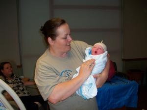 <img300*0:stuff/z/178728/Baby%2520reference/1%20birth%2022.JPG>