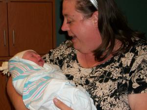 <img300*0:stuff/z/178728/Baby%2520reference/1%20birth%2025.JPG>