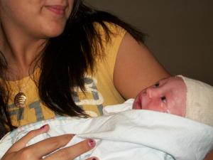 <img300*0:stuff/z/178728/Baby%2520reference/1%20birth%2032.JPG>