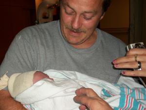 <img300*0:stuff/z/178728/Baby%2520reference/1%20birth%2041.JPG>