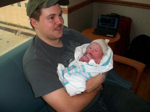 <img300*0:stuff/z/178728/Baby%2520reference/1%20birth%2044.JPG>