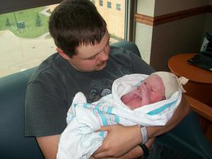 <img300*0:stuff/z/178728/Baby%2520reference/1%20birth%2047.JPG>