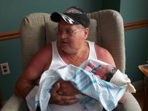 <img300*0:stuff/z/178728/Baby%2520reference/1%20birth%2051.JPG>