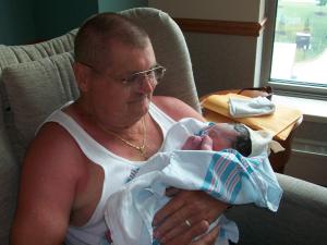 <img300*0:stuff/z/178728/Baby%2520reference/1%20birth%2053.JPG>