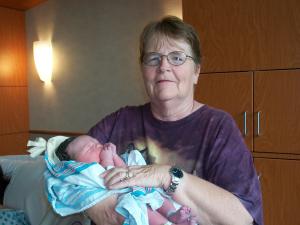 <img300*0:stuff/z/178728/Baby%2520reference/1%20birth%2055.JPG>