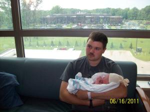 <img300*0:stuff/z/178728/Baby%2520reference/1%20birth%2095.JPG>