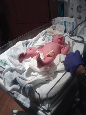 <img300*0:stuff/z/178728/Baby%2520reference/1%20birth%2097.jpg>