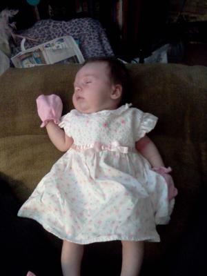 <img300*0:stuff/z/178728/Baby%2520reference/3%20b%201%20week%20old%201.jpg>