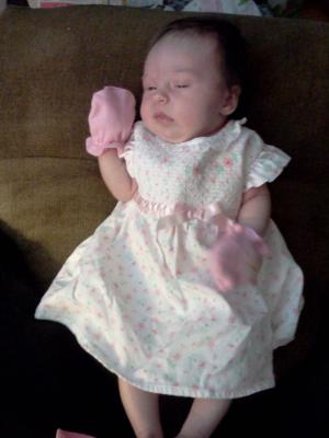 <img300*0:stuff/z/178728/Baby%2520reference/3%20b%201%20week%20old%202.jpg>