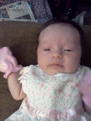 <img300*0:stuff/z/178728/Baby%2520reference/3%20b%201%20week%20old%204.jpg>