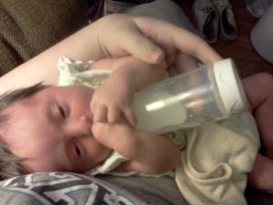 <img300*0:stuff/z/178728/Baby%2520reference/3%20c%202%20weeks%20old%2013.jpg>