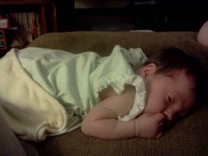 <img300*0:stuff/z/178728/Baby%2520reference/3%20c%202%20weeks%20old%2018.jpg>