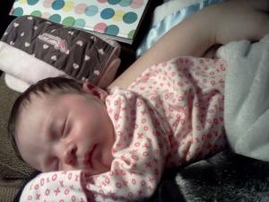 <img300*0:stuff/z/178728/Baby%2520reference/3%20c%202%20weeks%20old%202.jpg>