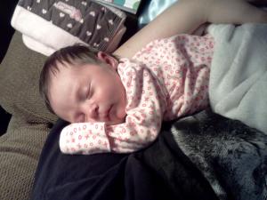 <img300*0:stuff/z/178728/Baby%2520reference/3%20c%202%20weeks%20old%204.jpg>