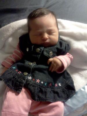 <img300*0:stuff/z/178728/Baby%2520reference/3%20c%202%20weeks%20old%205.jpg>