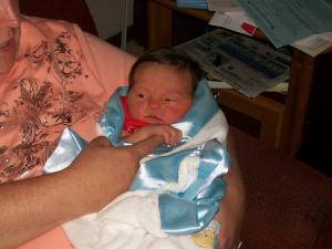 <img300*0:stuff/z/178728/Baby%2520reference/3%20c%203%20weeks%20old%201.JPG>