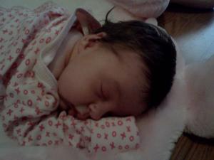 <img300*0:stuff/z/178728/Baby%2520reference/3%20c%204%20weeks%20old%207.jpg>