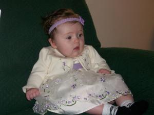 <img300*0:stuff/z/178728/Baby%2520reference/3%20months%208.JPG>