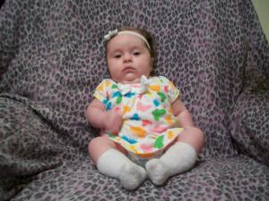 <img300*0:stuff/z/178728/Baby%2520reference/4%20months%2028.JPG>