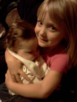 <img300*0:stuff/z/178728/Baby%2520reference/5%20months%201.jpg>